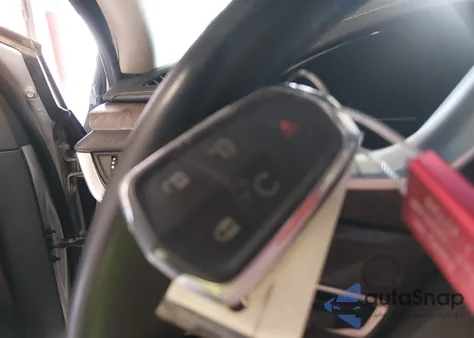 2018 Cadillac Xts Luxury z USA, uszkodzony, nr VIN 2G61M5S33J9120527